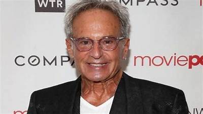 Robert Ellis Orrall Net Worth, Age, Height, Bio, Birthday, Wiki!