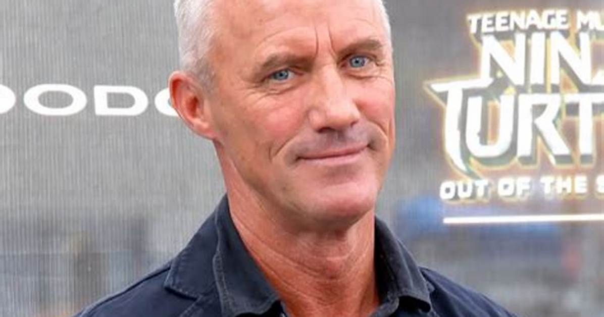 Robert John Burke - Net Worth, Age, Height, Birthday, Bio, Wiki!