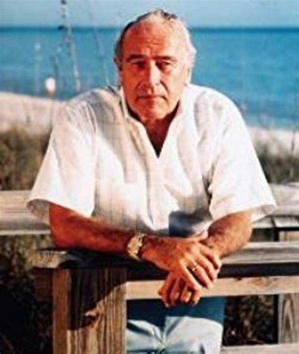 Robert Ludlum Net Worth, Age, Height, Bio, Birthday, Wiki!