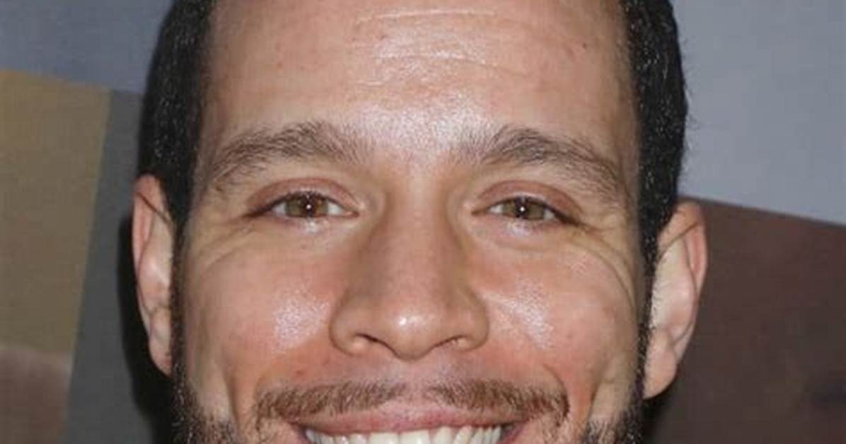 Robin De Jesus - Net Worth, Age, Height, Birthday, Bio, Wiki!