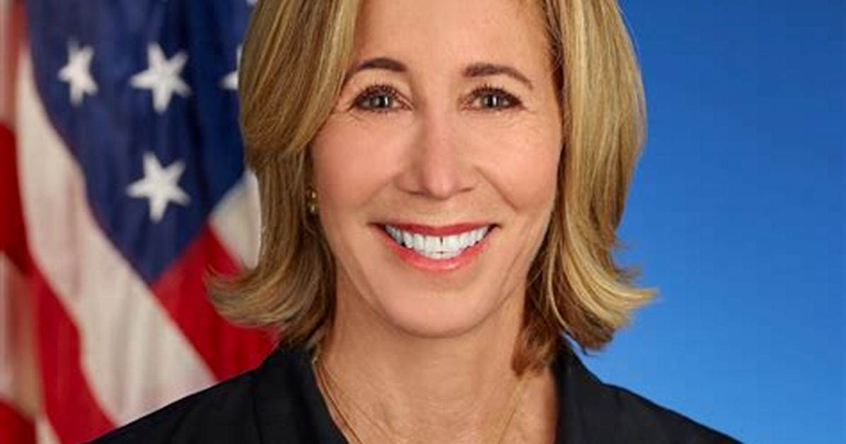 Robin L. Rosenberg - Net Worth, Age, Height, Birthday, Bio, Wiki!