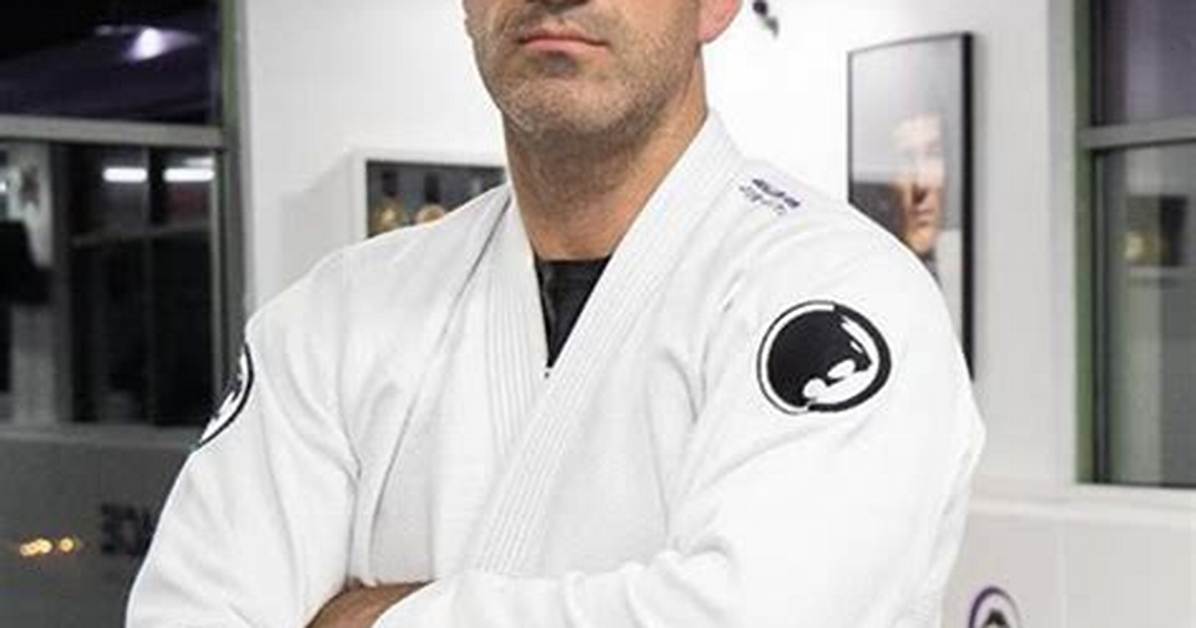 Rolles Gracie Jr. - Net Worth, Age, Height, Birthday, Bio, Wiki!