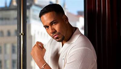 Romeo Santos Net Worth, Age, Height, Bio, Birthday, Wiki!