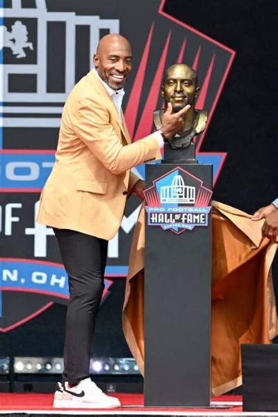 Ronde Barber Net Worth, Age, Height, Bio, Birthday, Wiki!