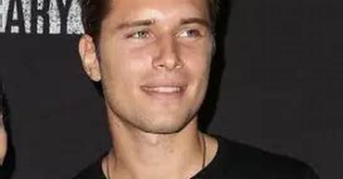 Ronen Rubinstein Net Worth, Age, Height, Bio, Birthday, Wiki!