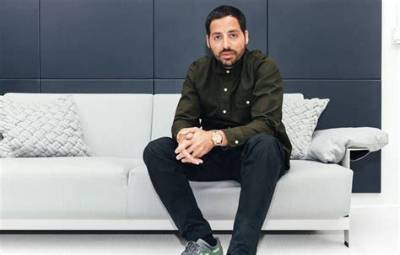 Ronnie Fieg Net Worth, Age, Height, Bio, Birthday, Wiki!