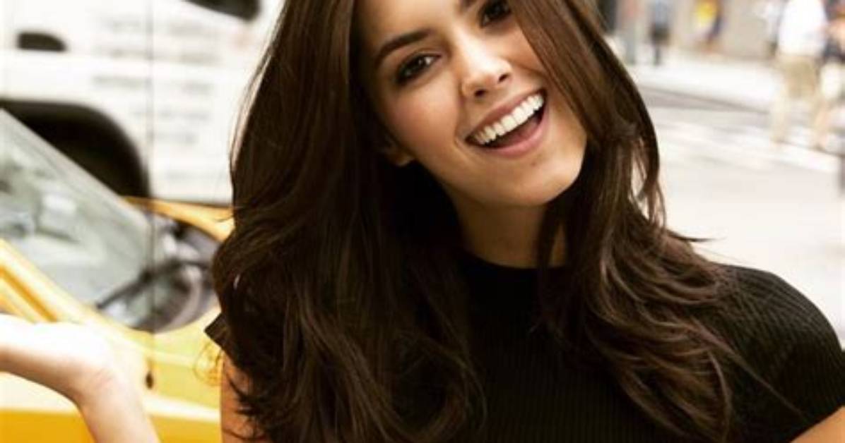 Ros%C3%A1Ngela Espinoza Net Worth Age Height Birthday 400. Jpg