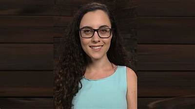 Roselle Nava Net Worth, Age, Height, Bio, Birthday, Wiki!