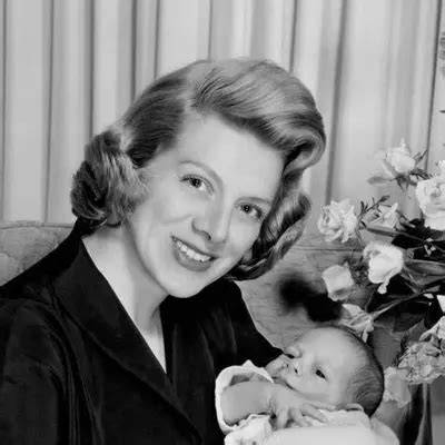Rosemary Clooney Net Worth 2024, Age, Height, Bio, Birthday, Wiki!
