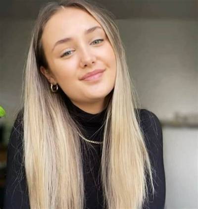 Rosie Lewis - Net Worth, Age, Height, Birthday, Bio, Wiki!