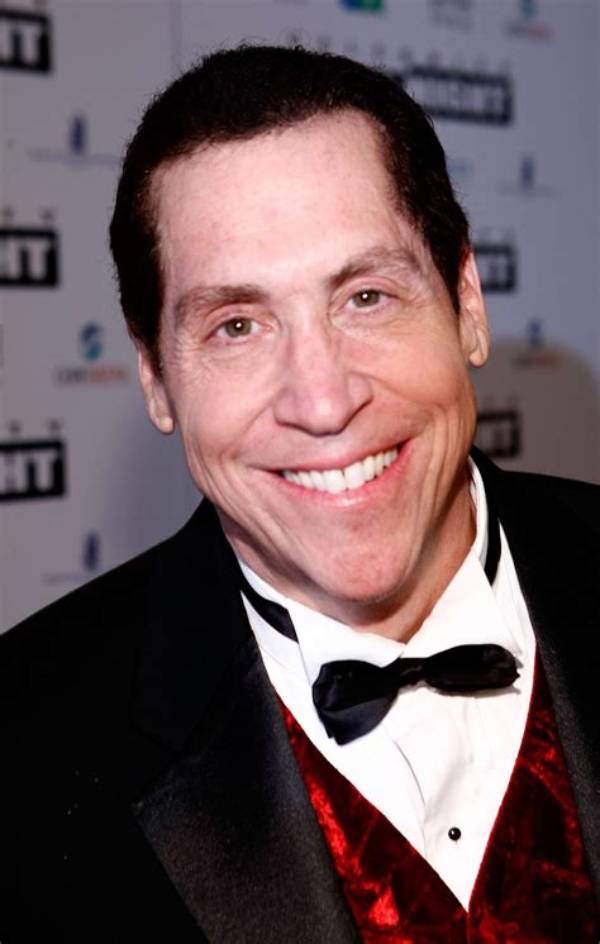Roy Firestone Net Worth 2024, Age, Height, Bio, Birthday, Wiki!