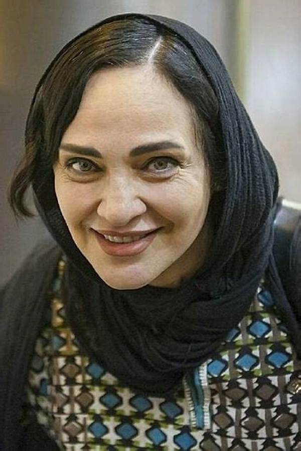 Roya Nonahali - Net Worth, Age, Height, Birthday, Bio, Wiki!