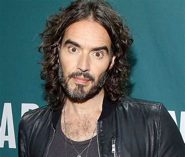 Russell Brand Net Worth, Age, Height, Bio, Birthday, Wiki!