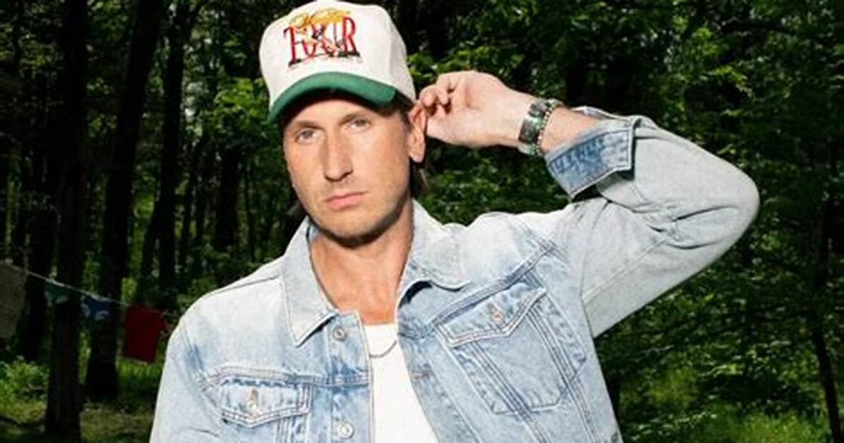 Russell Dickerson Net Worth, Age, Height, Bio, Birthday, Wiki!