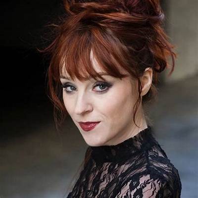 Ruth Connell Net Worth 2024, Age, Height, Bio, Birthday, Wiki!