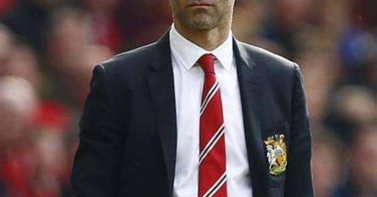 Ryan Giggs - Net Worth, Age, Height, Birthday, Bio, Wiki!