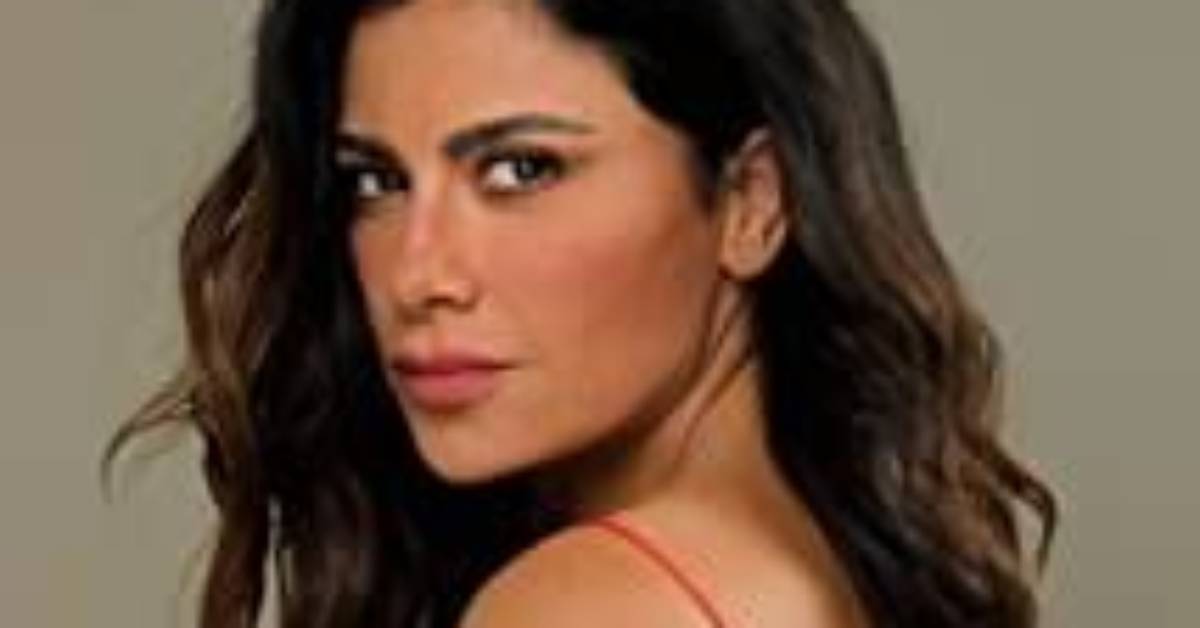Saba Mubarak - Net Worth, Age, Height, Birthday, Bio, Wiki!