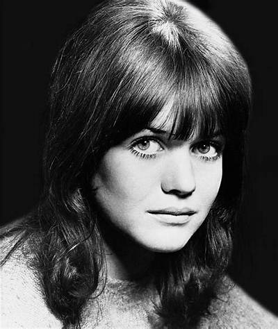 Sally Geeson Net Worth, Age, Height, Bio, Birthday, Wiki!