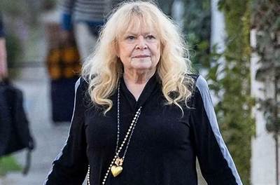 Sally Struthers Net Worth, Age, Height, Bio, Birthday, Wiki!
