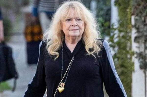 Sally Struthers Net Worth, Age, Height, Bio, Birthday, Wiki!