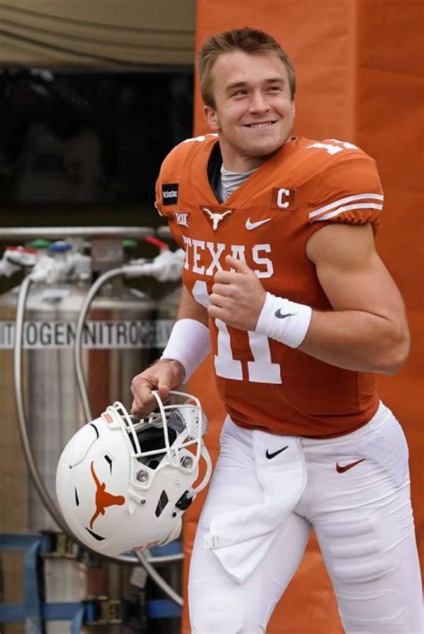 Sam Ehlinger Net Worth, Age, Height, Bio, Birthday, Wiki!