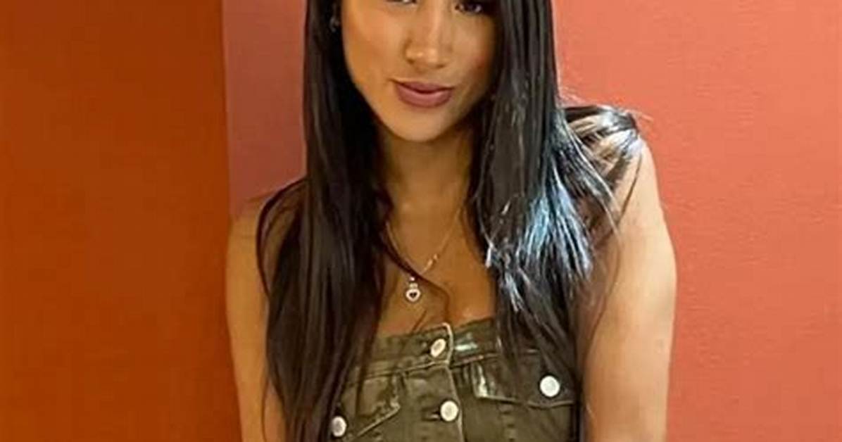 Samahara Lobaton Klug - Net Worth, Age, Height, Birthday, Bio, Wiki!