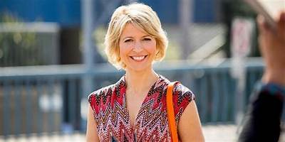 Samantha Brown Net Worth, Age, Height, Bio, Birthday, Wiki!