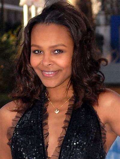 Samantha Mumba Net Worth, Age, Height, Bio, Birthday, Wiki!