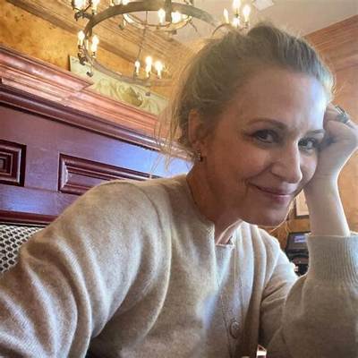 Samantha Smith Net Worth 2024, Age, Height, Bio, Birthday, Wiki!
