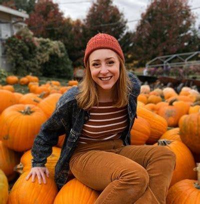 Samantha Weinstein Net Worth, Age, Height, Bio, Birthday, Wiki!