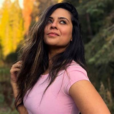 Samy Sana - Net Worth, Age, Height, Birthday, Bio, Wiki!