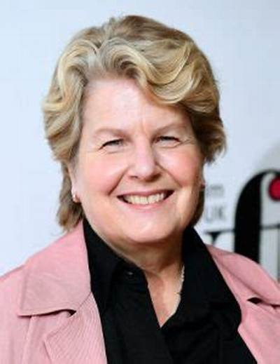 Sandi Toksvig Net Worth, Age, Height, Bio, Birthday, Wiki!