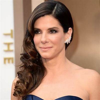 Sandra Angelia - Net Worth, Age, Height, Birthday, Bio, Wiki!