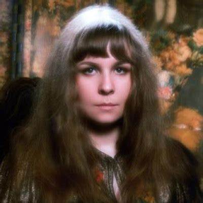 Sandy Denny - Net Worth, Age, Height, Birthday, Bio, Wiki!