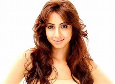 Sanjana Galrani - Net Worth, Age, Height, Birthday, Bio, Wiki!