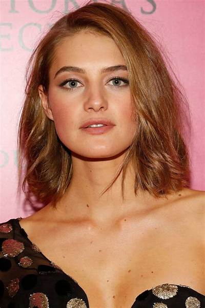 Sanne Vloet Net Worth, Age, Height, Bio, Birthday, Wiki!
