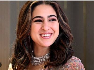 Sara Ali Khan Net Worth, Age, Height, Bio, Birthday, Wiki!