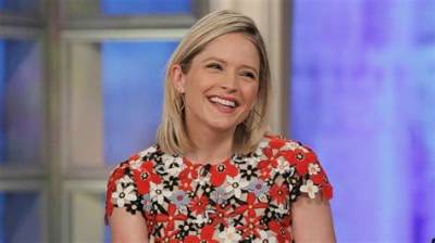Sara Haines Net Worth, Age, Height, Bio, Birthday, Wiki!