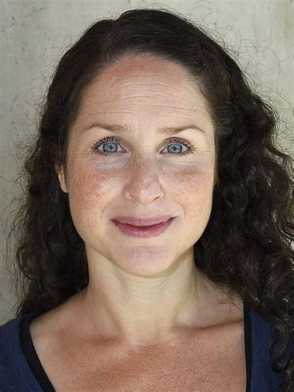 Sara Sommerfeld Net Worth, Age, Height, Bio, Birthday, Wiki!