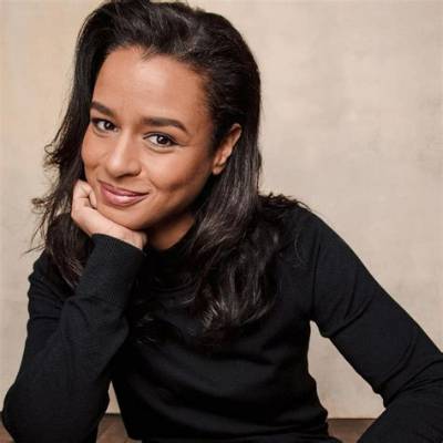 Sarah Cooper - Net Worth, Age, Height, Birthday, Bio, Wiki!