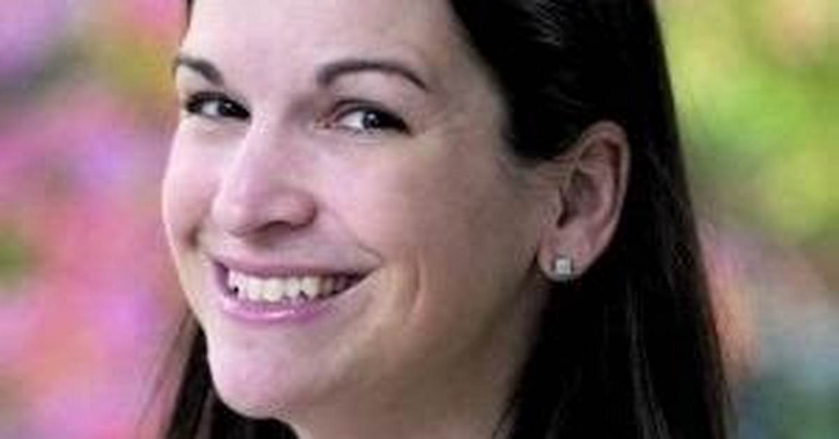 Sarah Dessen Net Worth 2024, Age, Height, Bio, Birthday, Wiki!