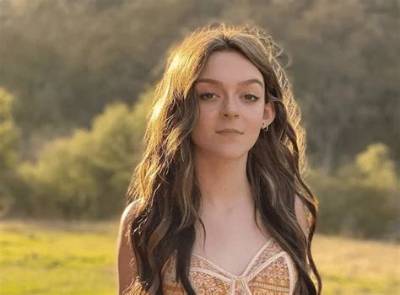 Sarah Dorothy Little Net Worth 2024, Age, Height, Bio, Birthday, Wiki!