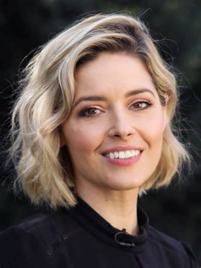 Sarah Lind Net Worth, Age, Height, Bio, Birthday, Wiki!
