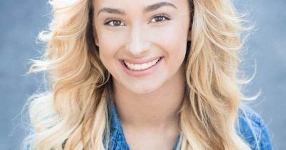 Sarah Reasons Net Worth, Age, Height, Bio, Birthday, Wiki!