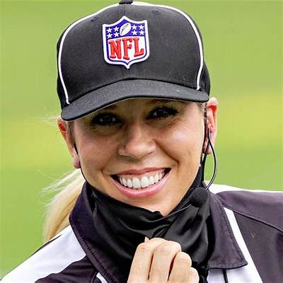 Sarah Thomas Net Worth, Age, Height, Bio, Birthday, Wiki!