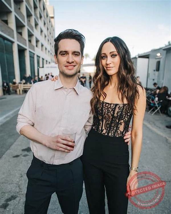 Sarah Urie Net Worth, Age, Height, Bio, Birthday, Wiki!