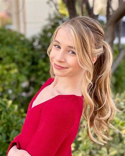 Savannah Kristich Net Worth, Age, Height, Bio, Birthday, Wiki!