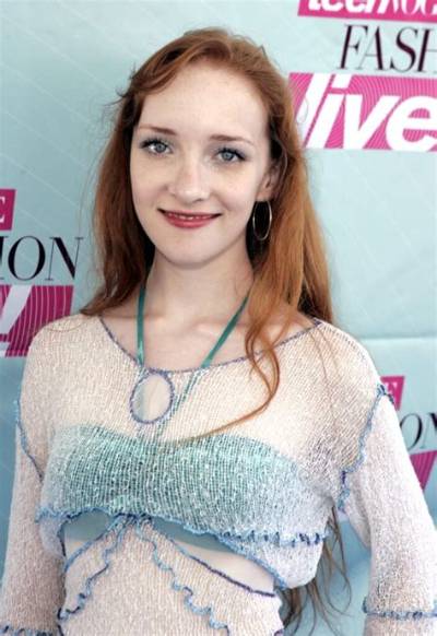 Scarlett Pomers Net Worth 2024, Age, Height, Bio, Birthday, Wiki!