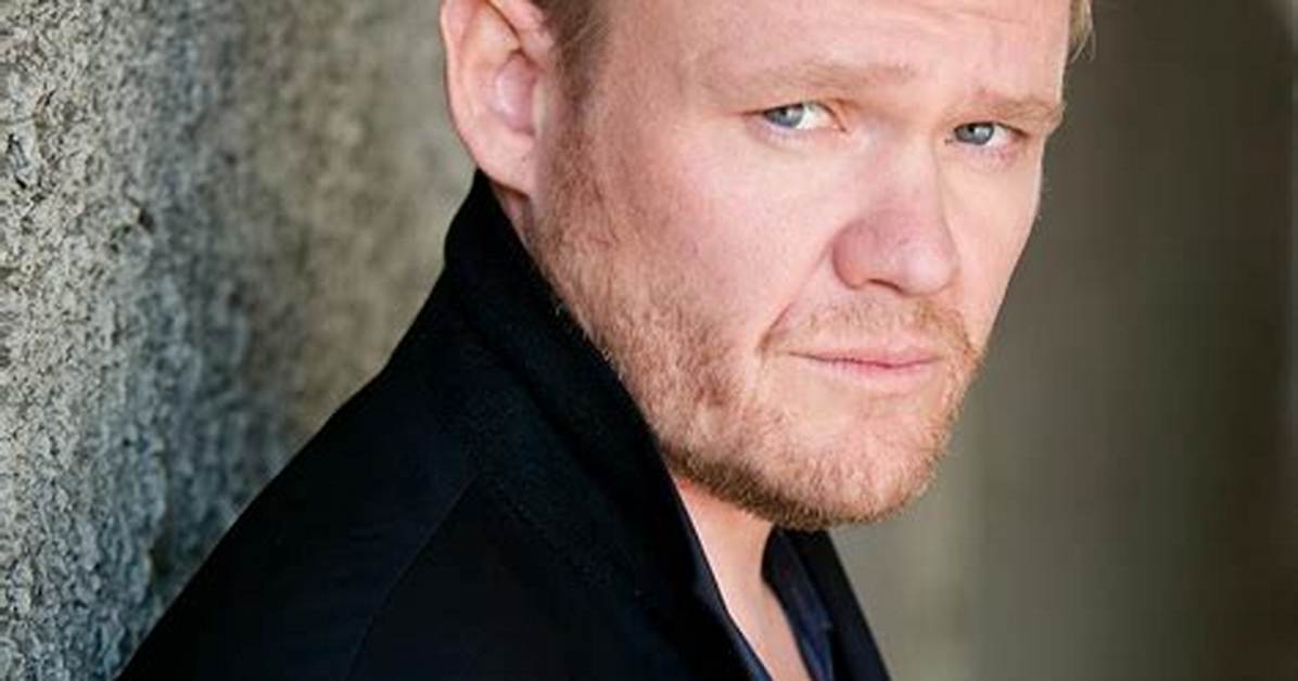 Scott Michael Campbell Net Worth, Age, Height, Bio, Birthday, Wiki!