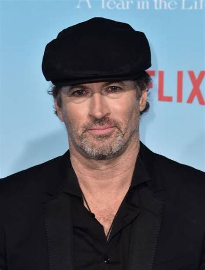 Scott Patterson - Net Worth, Age, Height, Birthday, Bio, Wiki!